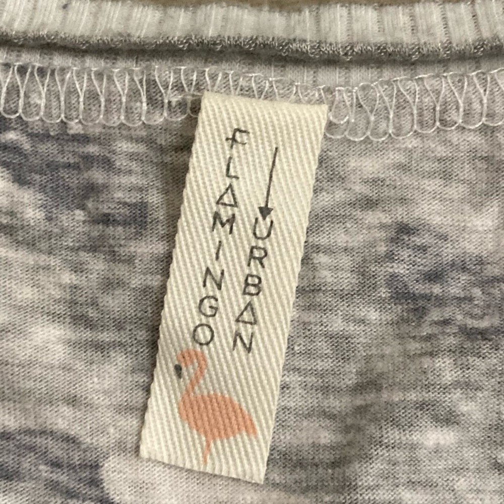 🌸 Sz S Flamingo Urban Gray Camo V-Neck Long Sleeve Top w/ Striped Cuffs - Picture 3 of 4